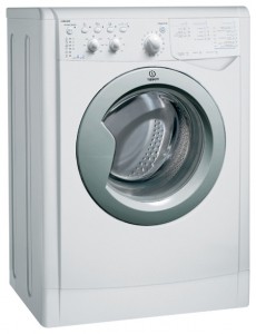 照片 洗衣机 Indesit IWSC 5085 SL