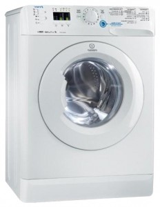 写真 洗濯機 Indesit XWSRA 610519 W