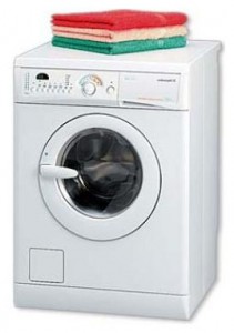 fotoğraf çamaşır makinesi Electrolux EW 1077