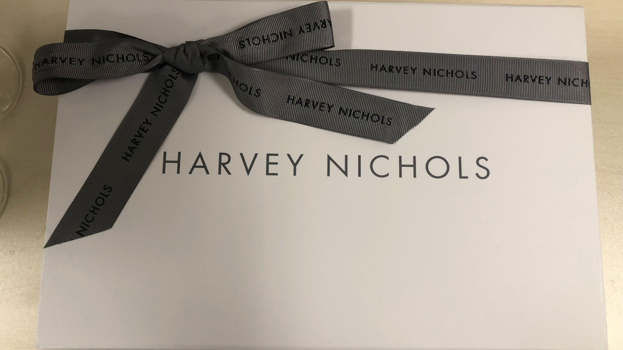Harvey Nichols £25 Gift Card UK 37.02 USD