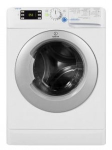 照片 洗衣机 Indesit NSD 808 LS